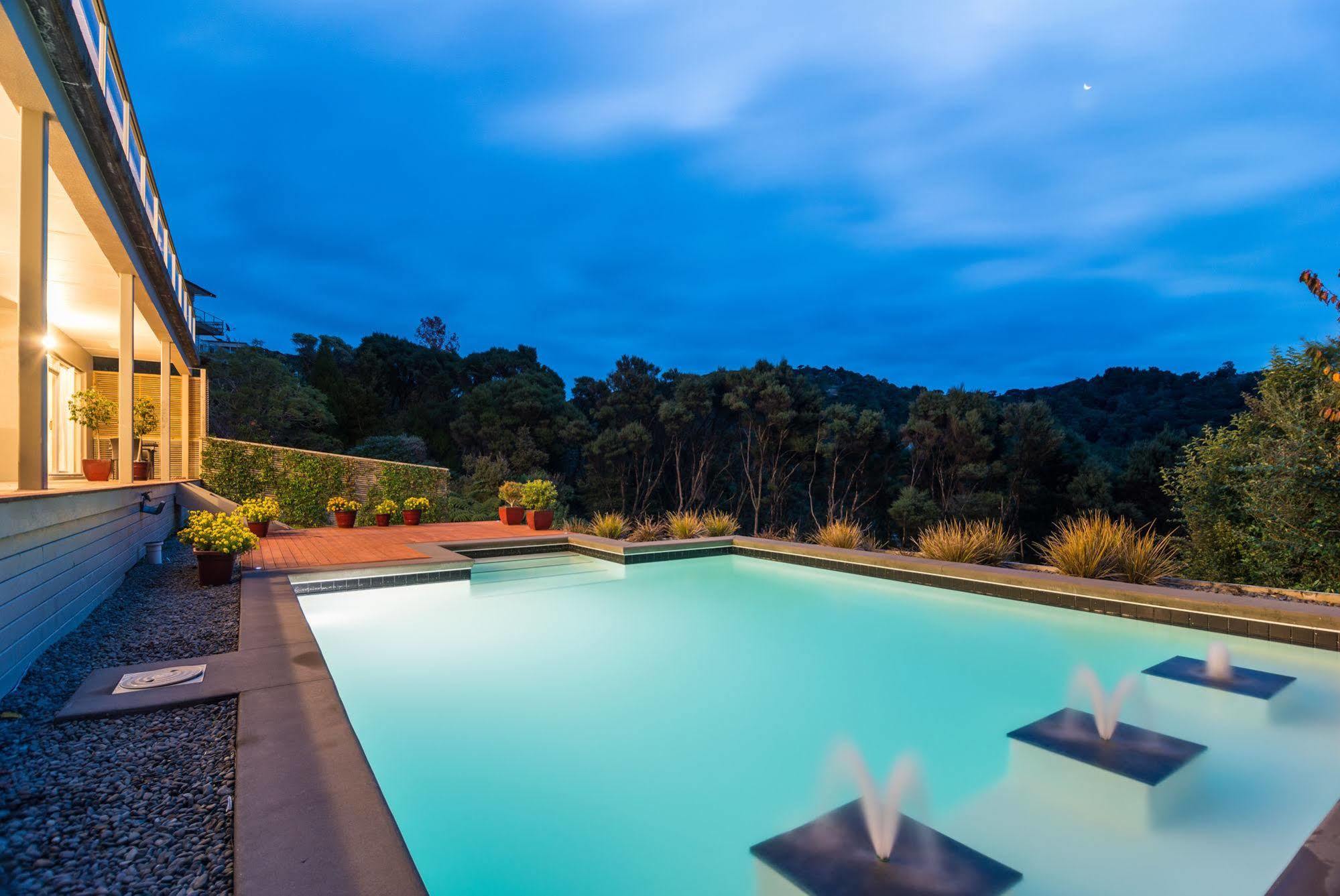 Decks Of Paihia Bed & Breakfast Ngoại thất bức ảnh