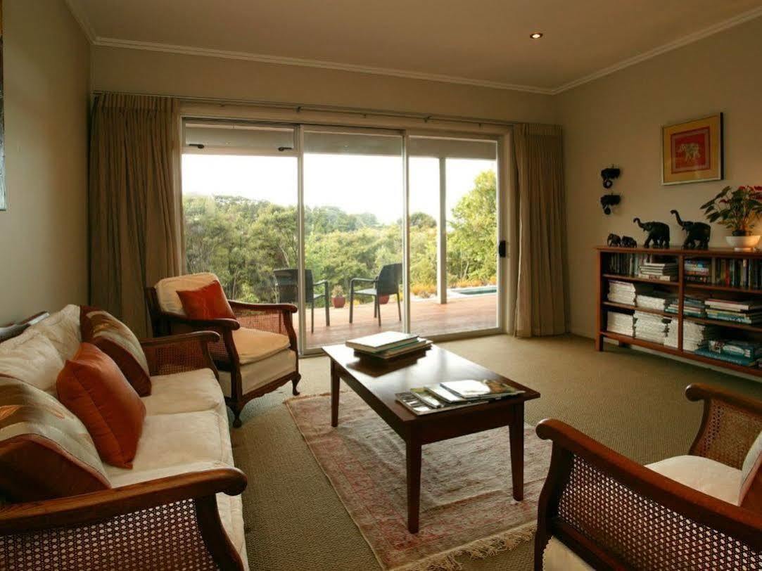 Decks Of Paihia Bed & Breakfast Ngoại thất bức ảnh